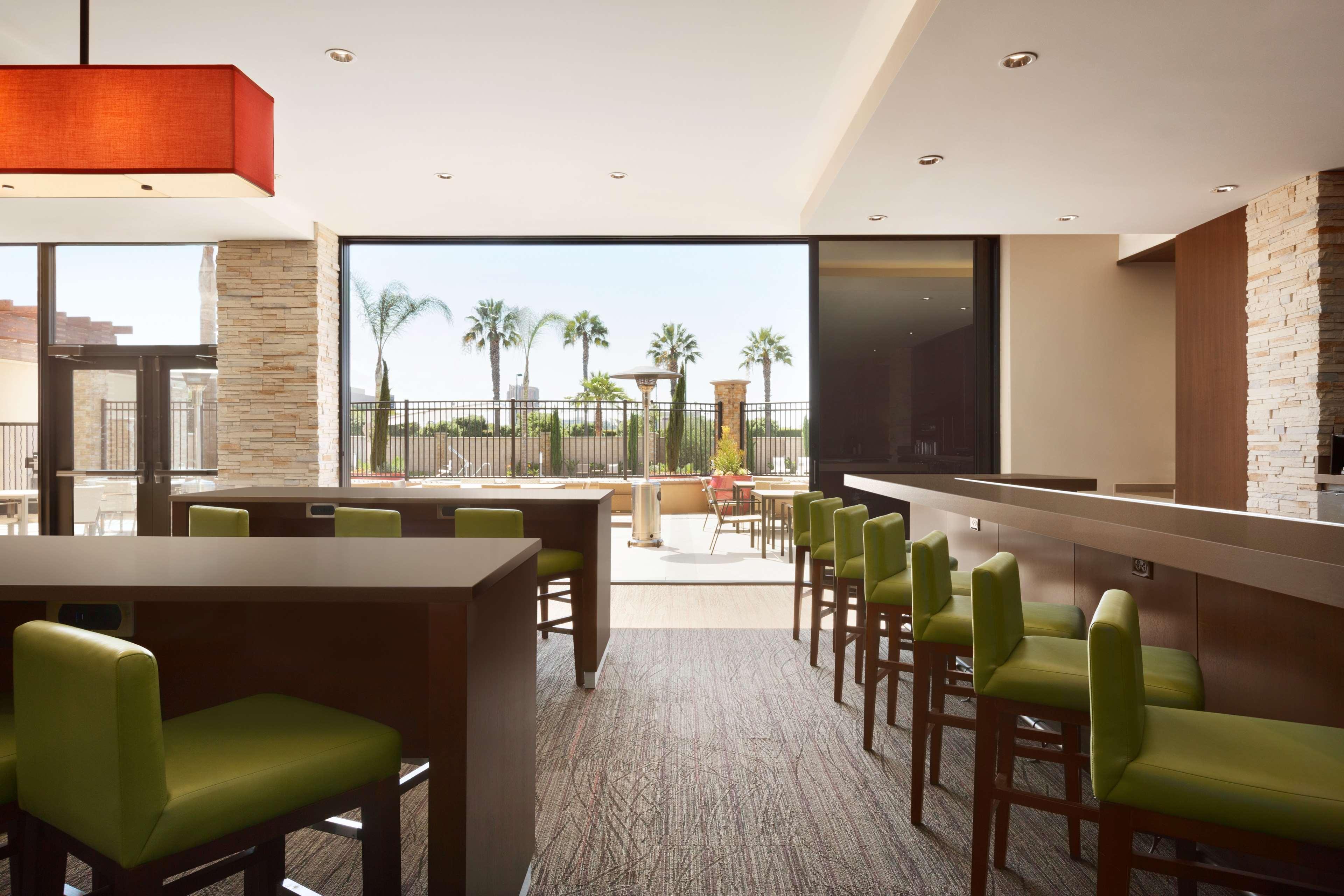 Suncoast Hotel Anaheim, Tapestry Collection By Hilton Ngoại thất bức ảnh