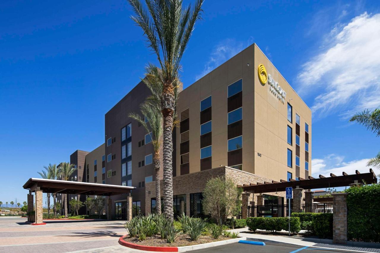 Suncoast Hotel Anaheim, Tapestry Collection By Hilton Ngoại thất bức ảnh