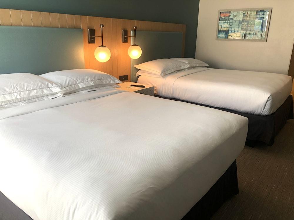 Suncoast Hotel Anaheim, Tapestry Collection By Hilton Ngoại thất bức ảnh