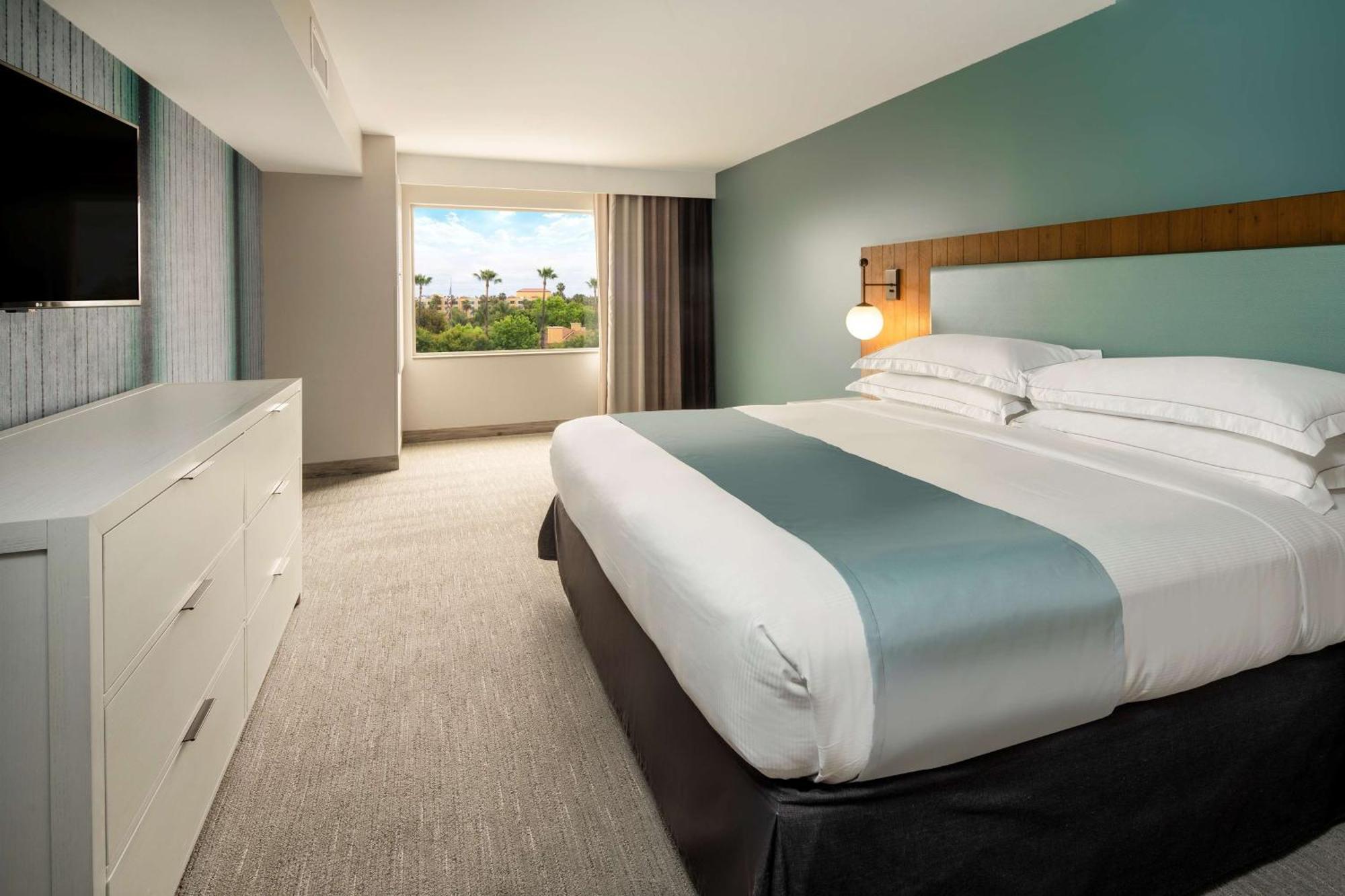 Suncoast Hotel Anaheim, Tapestry Collection By Hilton Ngoại thất bức ảnh
