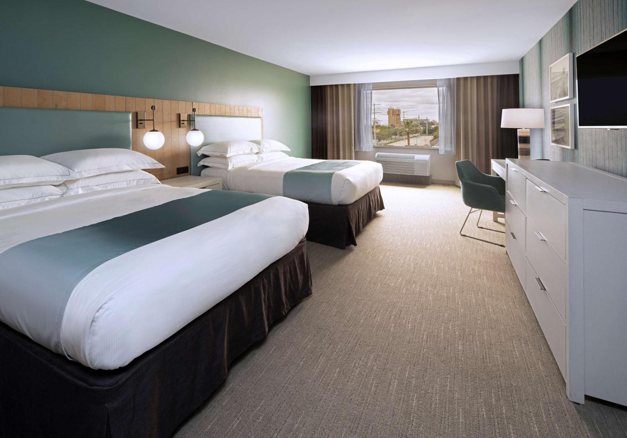 Suncoast Hotel Anaheim, Tapestry Collection By Hilton Ngoại thất bức ảnh